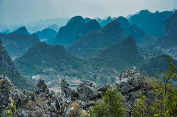 字谜.接音的古诗 歇后语 对联 笑话.和汉字的历史