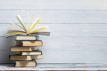 经济学十部经典著作是什么？