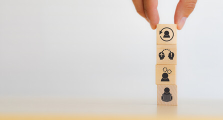 谁能帮我找到关于四年级下简便运算的300道题