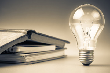 经济学十部经典著作是什么？