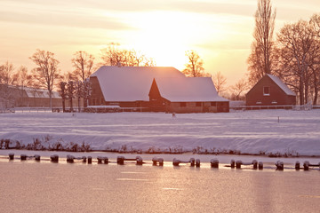 中医食疗常识里的四气和五味是指什么？
